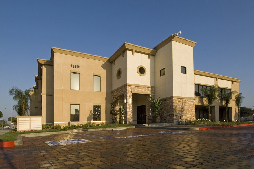 1110 E Chapman Ave, Orange, CA 92866 Medical Office For Lease