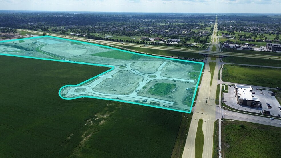 More Photos Of SEC NE 36th St @ I-35, Ankeny Land For Sale