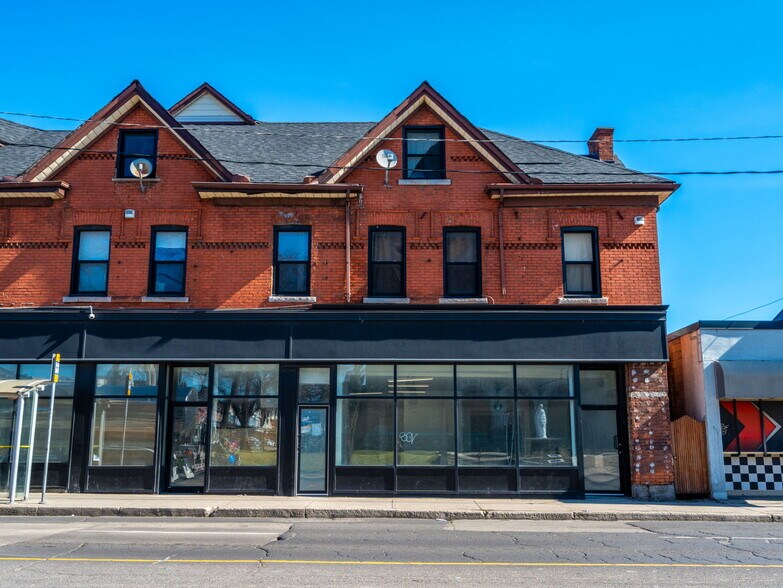 More Photos Of 675-679 Barton St E, Hamilton Storefront Retail Residential For Lease