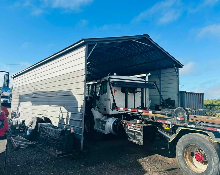 More Photos Of 2510 US 27, Avon Park Auto Repair For Sale