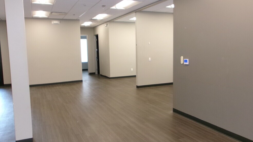 More Photos Of 6314 W Union Hills Dr, Glendale Medical For Lease
