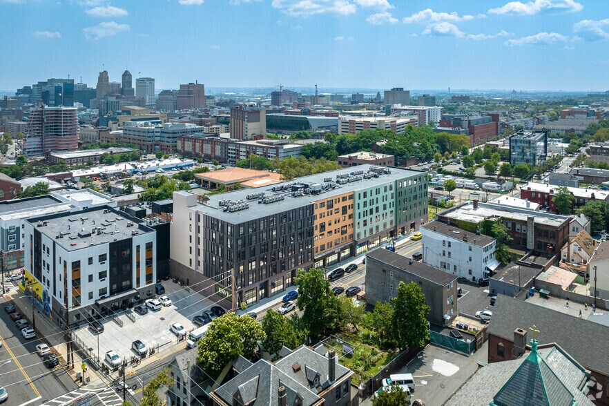 More Photos Of 58-84 Norfolk St, Newark Apartments For Lease