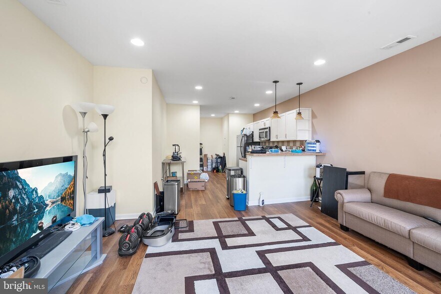 More Photos Of 2428 S Broad St, Philadelphia Apartments For Sale