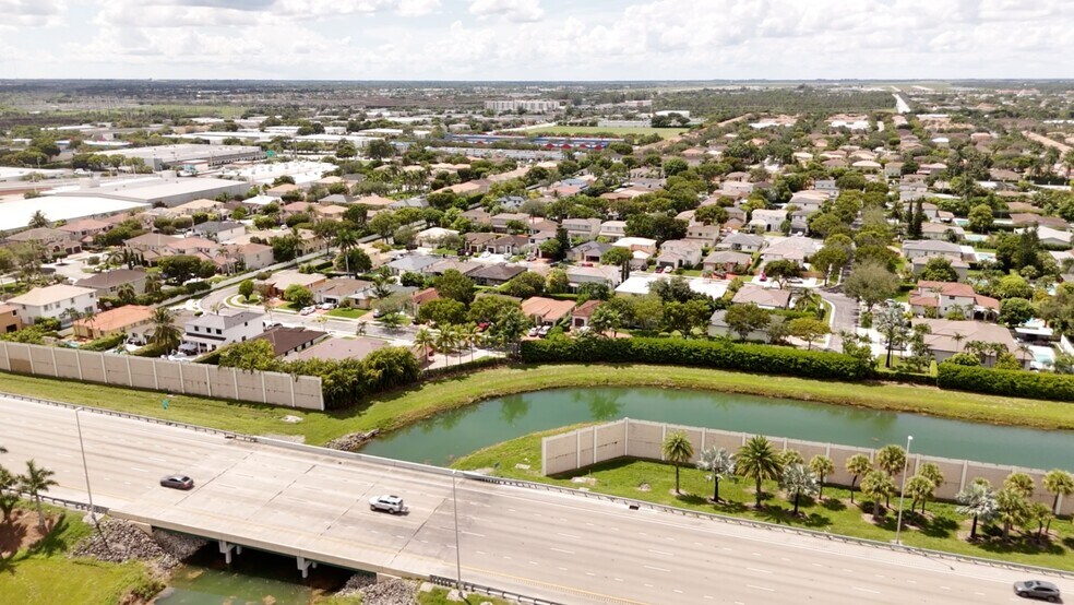 More Photos Of 12448 SW 128th St, Miami Warehouse For Lease