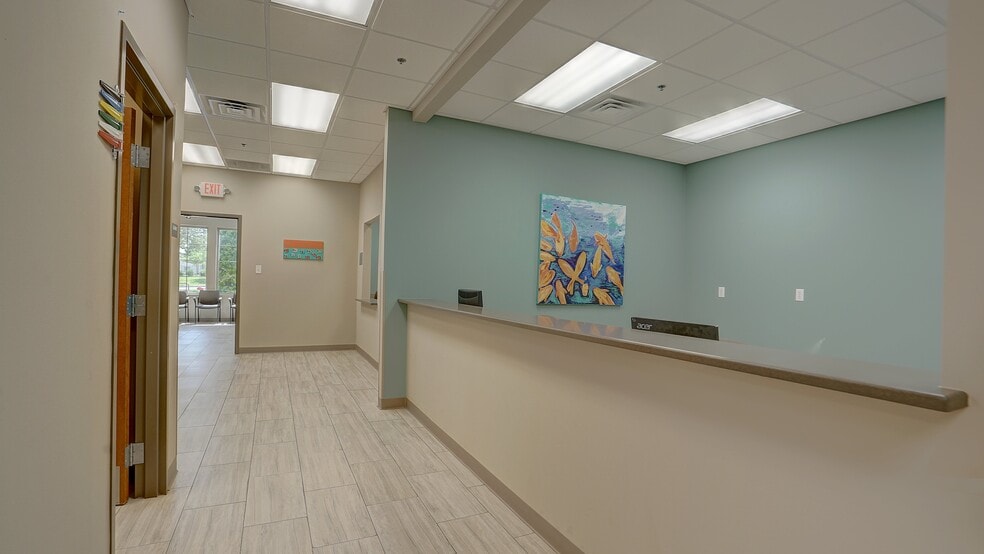 More Photos Of 3230 Interstate 30, Mesquite Medical For Lease