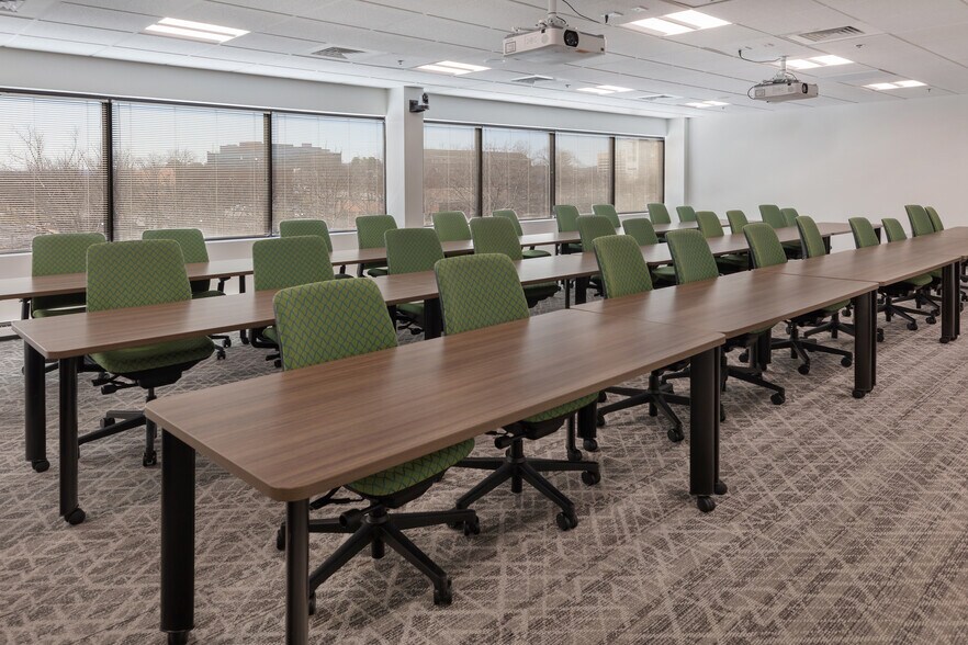 More Photos Of 4 N Park Dr, Hunt Valley Unknown For Lease