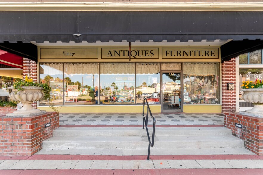 More Photos Of 114 S Woodland Blvd, Deland Storefront For Sale