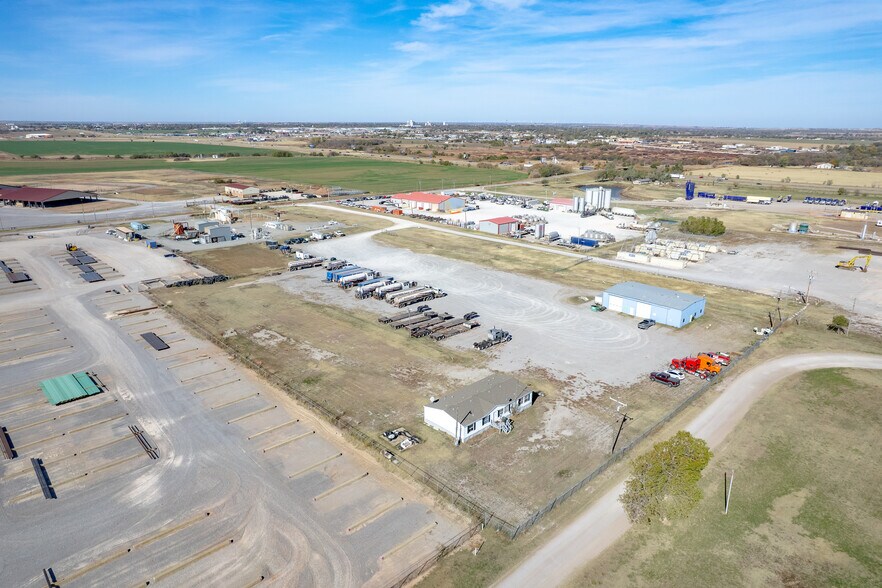 More Photos Of 3519 Jensen Rd E, El Reno Warehouse For Sale