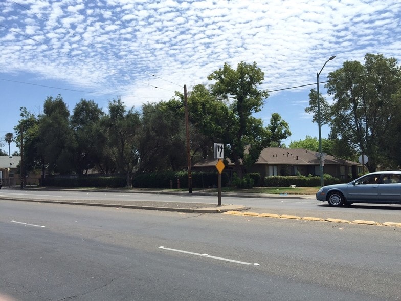 More Photos Of 4131-4221 Fruitridge Rd, Sacramento Land For Sale