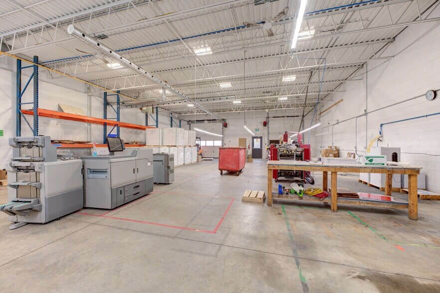 More Photos Of 26 Tamara Pl, Brantford Distribution For Sale