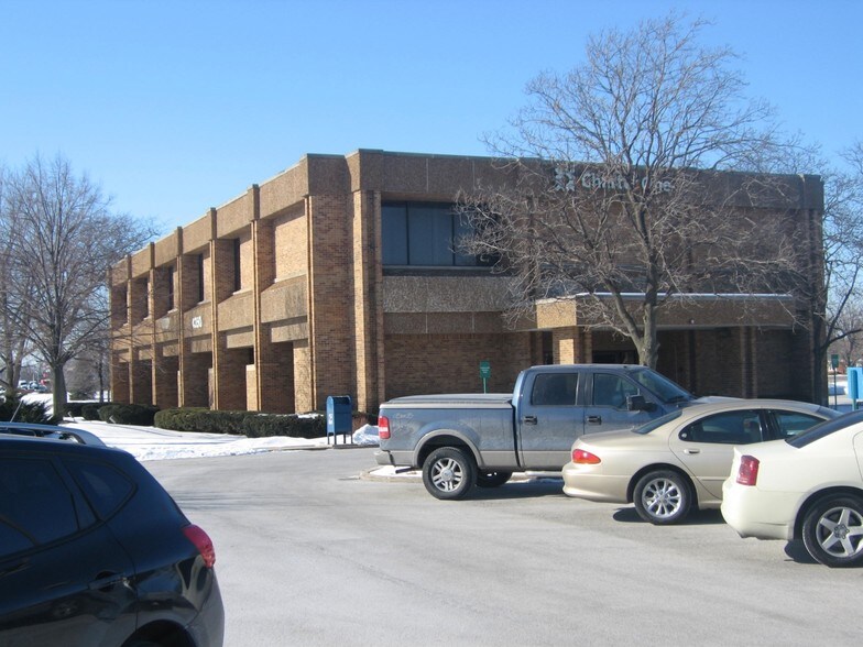 More Photos Of 4350 W Lincoln Hwy, Matteson Office For Sale