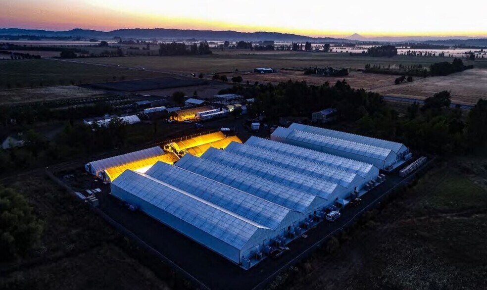 More Photos Of PowerPlant Pky, Richmond Warehouse For Sale