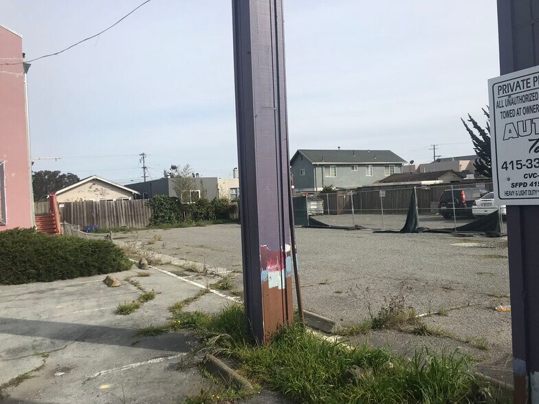 More Photos Of 744 El Camino Real, South San Francisco Restaurant For Lease