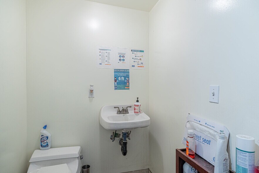 More Photos Of 15723 Kadota St, Sylmar Land For Sale