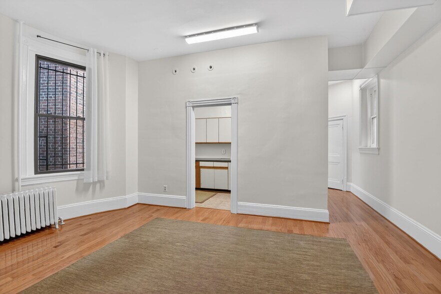 More Photos Of 1115 Massachusetts Ave NW, Washington Office For Lease