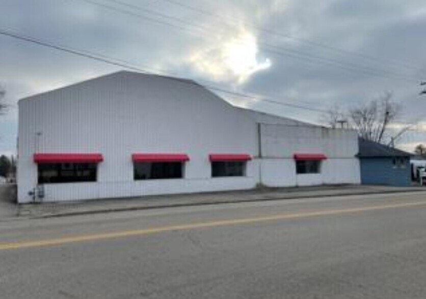Primary Photo Of 21 1/2 W Main St, South Vienna Post Office For Sale