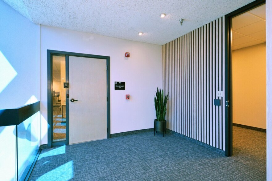 More Photos Of 2277 W Highway 36, Roseville Medical For Lease