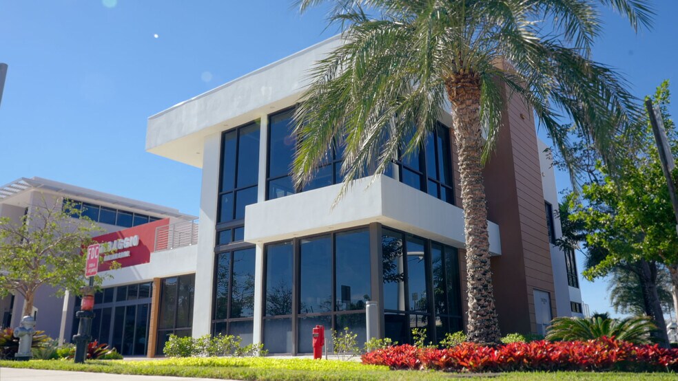 More Photos Of 105 Hibiscus Ave, Pompano Beach Restaurant For Lease