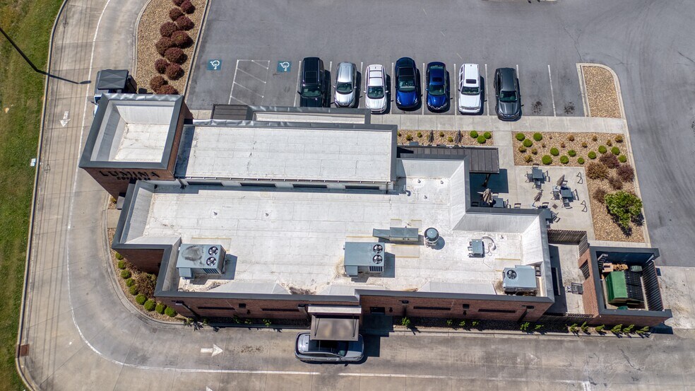 More Photos Of 640 Braves Blvd NE, Rome General Retail For Sale