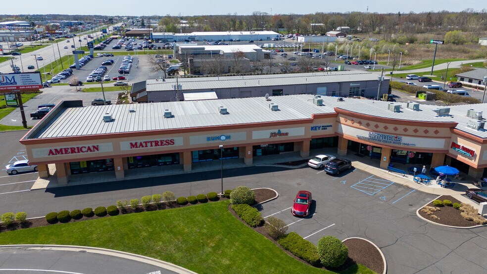 More Photos Of 4916 Illinois Rd, Fort Wayne Unknown For Lease