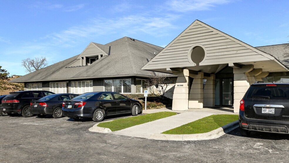 More Photos Of 6096 E Main St, Columbus Medical For Lease