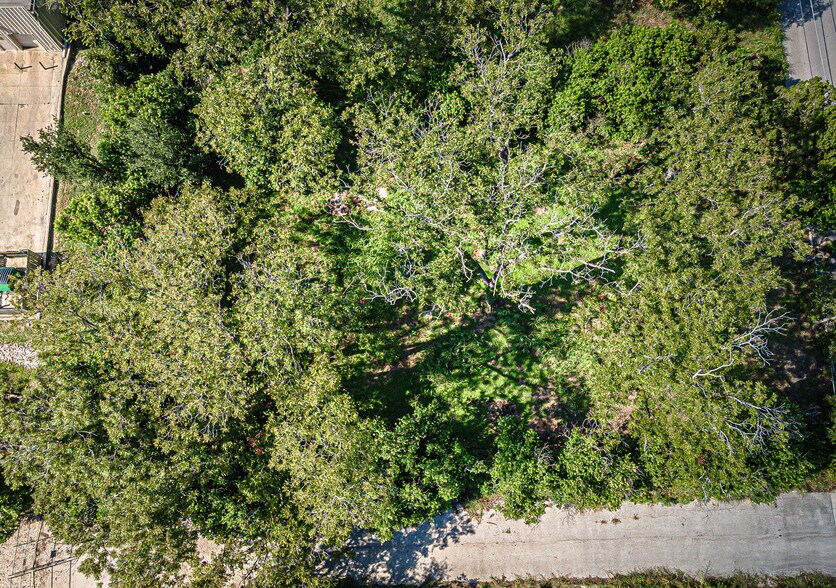 More Photos Of 722 S LBJ, San Marcos Land For Sale