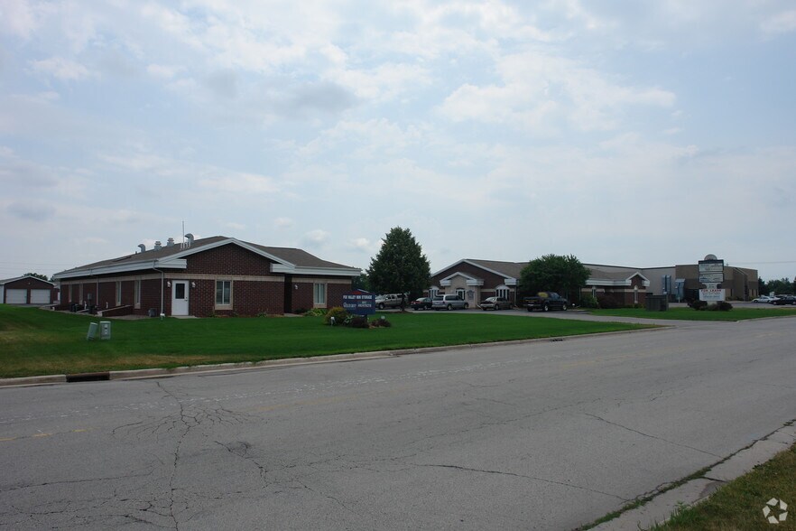 More Photos Of 3019 Holmgren Way, Green Bay Office For Lease