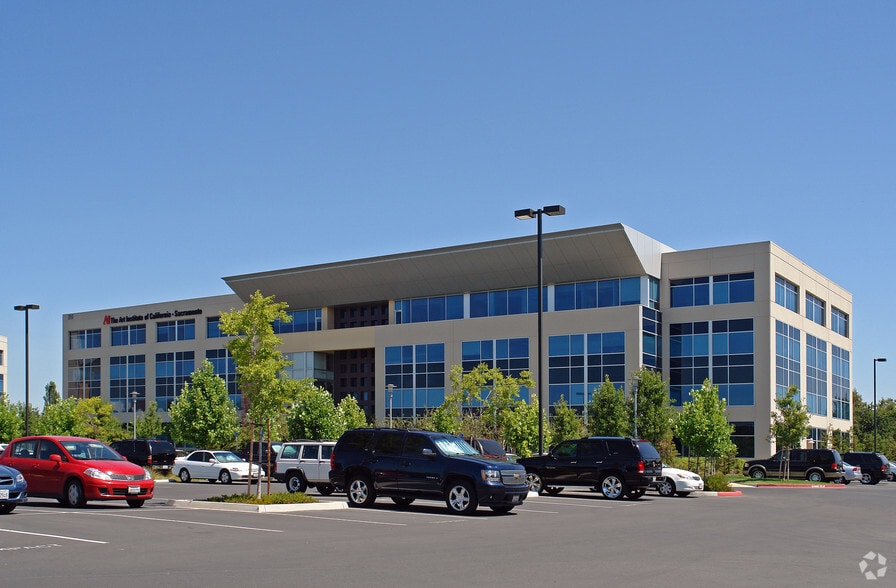 More Photos Of 2850 Gateway Oaks Dr, Sacramento Office For Lease