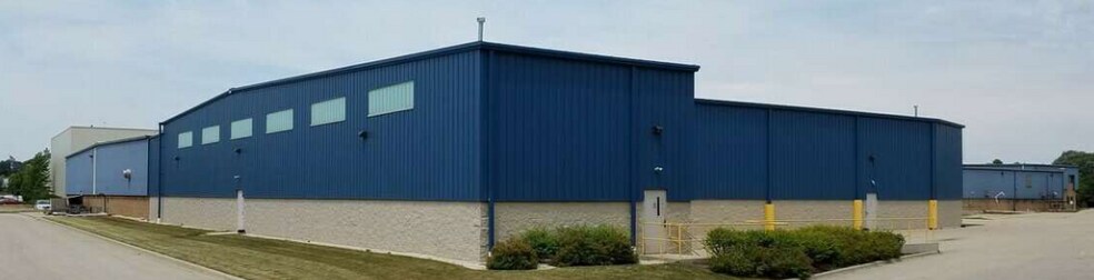Primary Photo Of 2025 W Southbranch Blvd, Oak Creek Food Processing For Sale