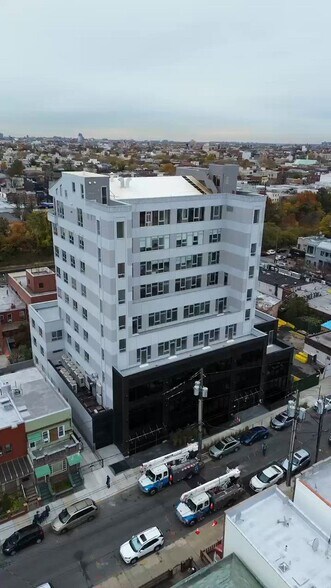 Primary Photo Of 1055-1063 63rd St, Brooklyn Medical For Lease