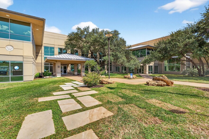 Primary Photo Of 3600 W Parmer Ln, Austin Office For Sale