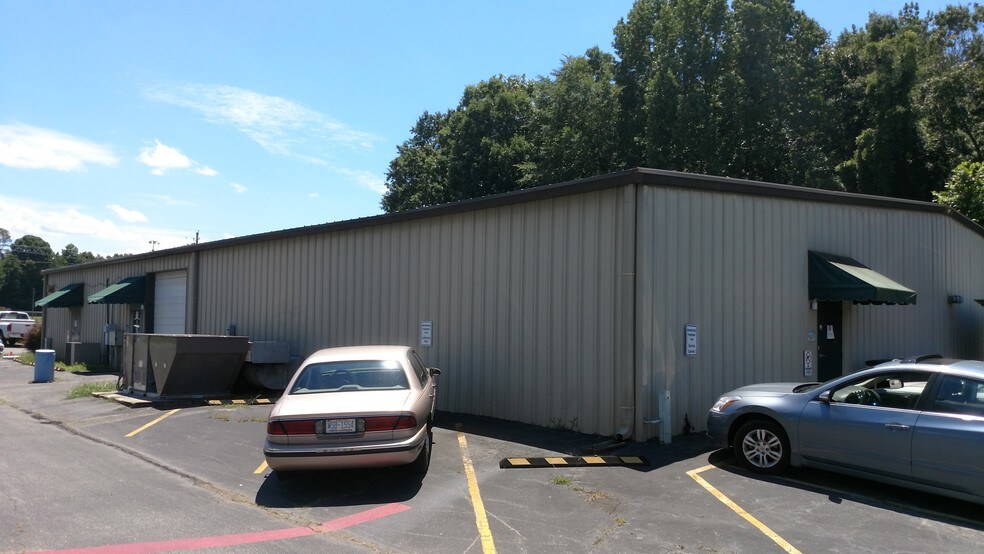 More Photos Of 909 Alston Bridge Rd, Siler City Manufacturing For Sale