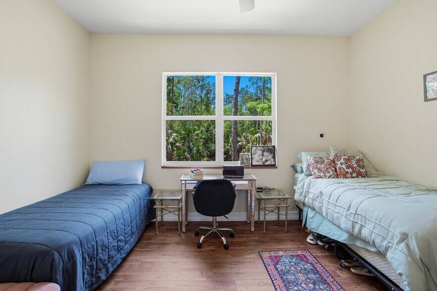 More Photos Of 4120 3rd Ave NW, Naples Apartments For Sale
