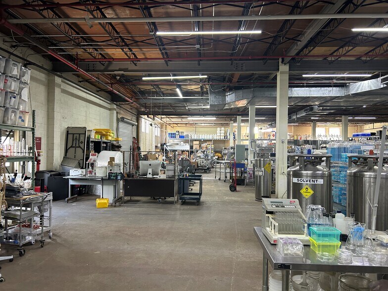 More Photos Of 1557 Saint Joseph Ave, East Point Warehouse For Lease