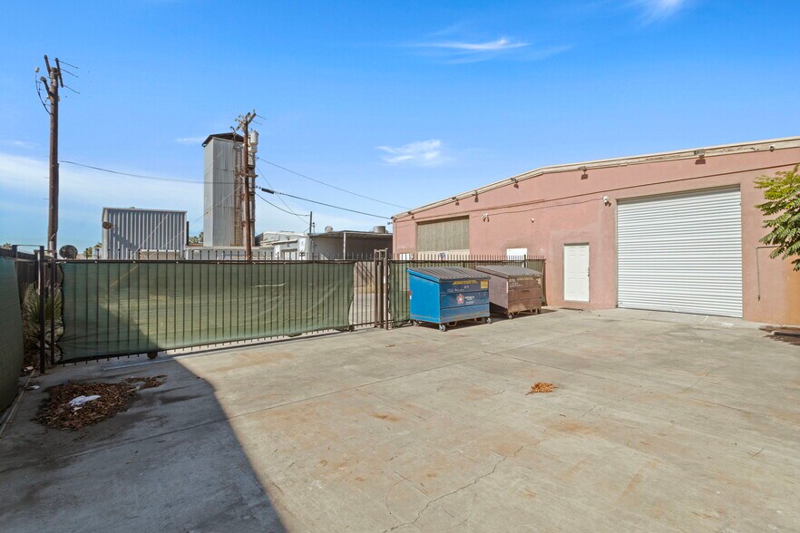 More Photos Of 4260 W Artesia Ave, Fullerton Warehouse For Sale