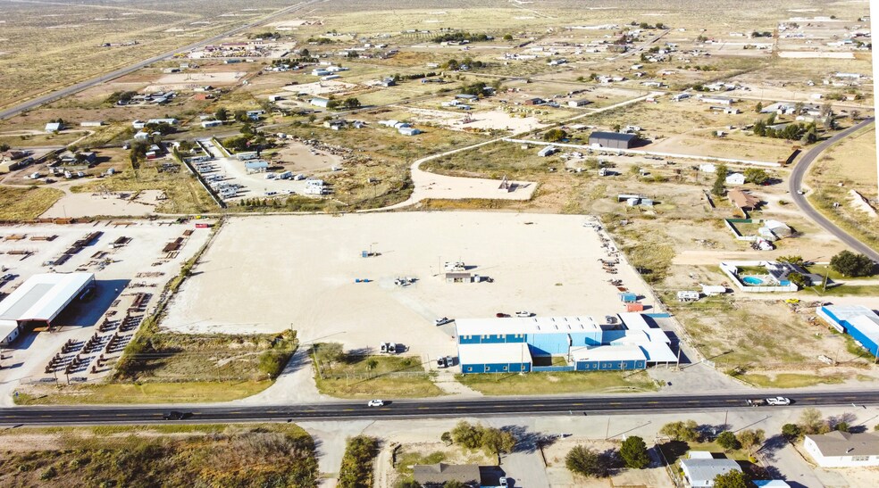 More Photos Of 14625 N Hollyhock Ave, Gardendale Warehouse For Sale