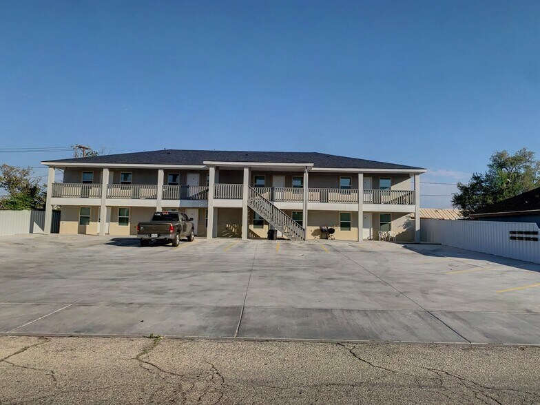 More Photos Of , Monahans Multifamily For Sale