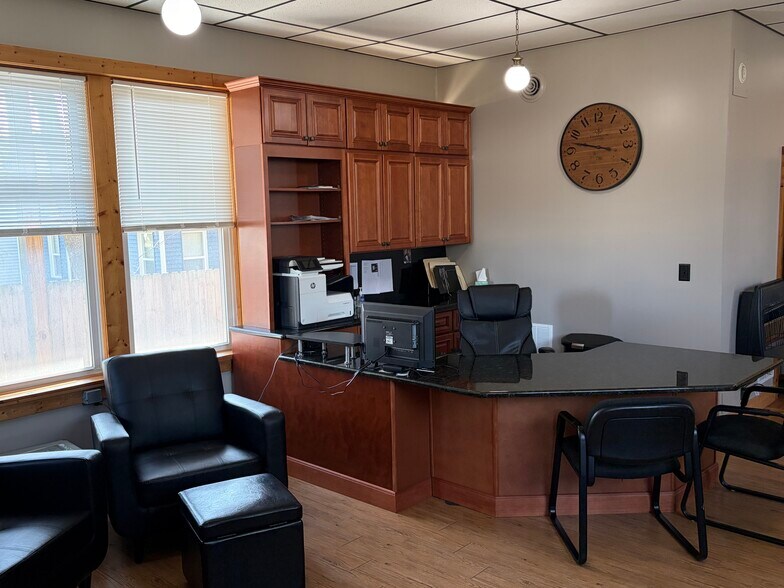 More Photos Of 3568 Avon St, Hartland Storefront Retail Residential For Sale