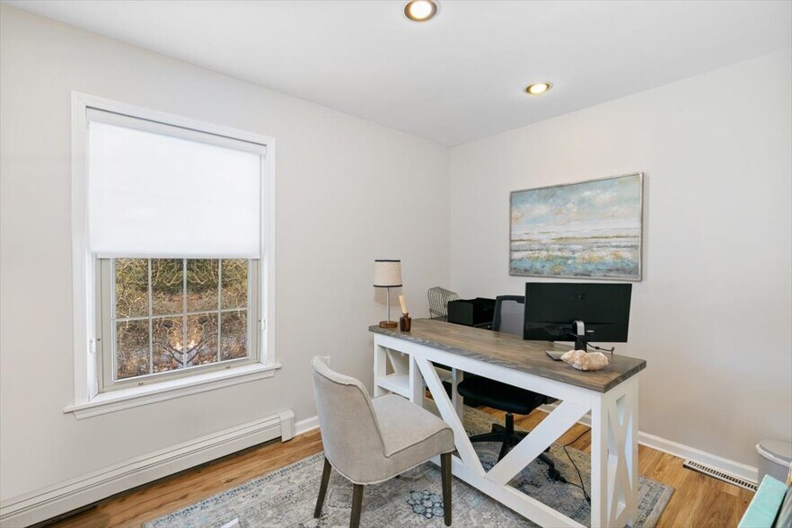 More Photos Of 3201 Lafayette Rd, Portsmouth Office For Sale