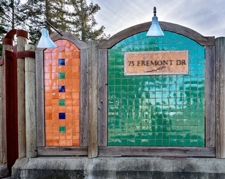 More Photos Of 75 Fremont Dr, Sonoma Storefront Retail Residential For Sale