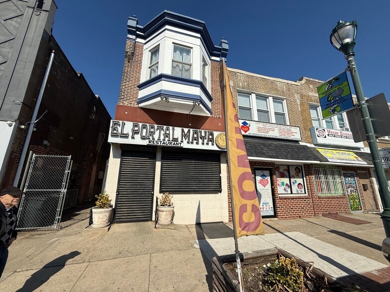 Primary Photo Of 6824 Torresdale Ave, Philadelphia Restaurant For Lease