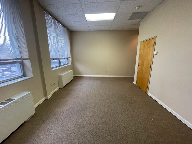 More Photos Of 217-223 E Hartsdale Ave, Hartsdale Storefront Retail Office For Lease