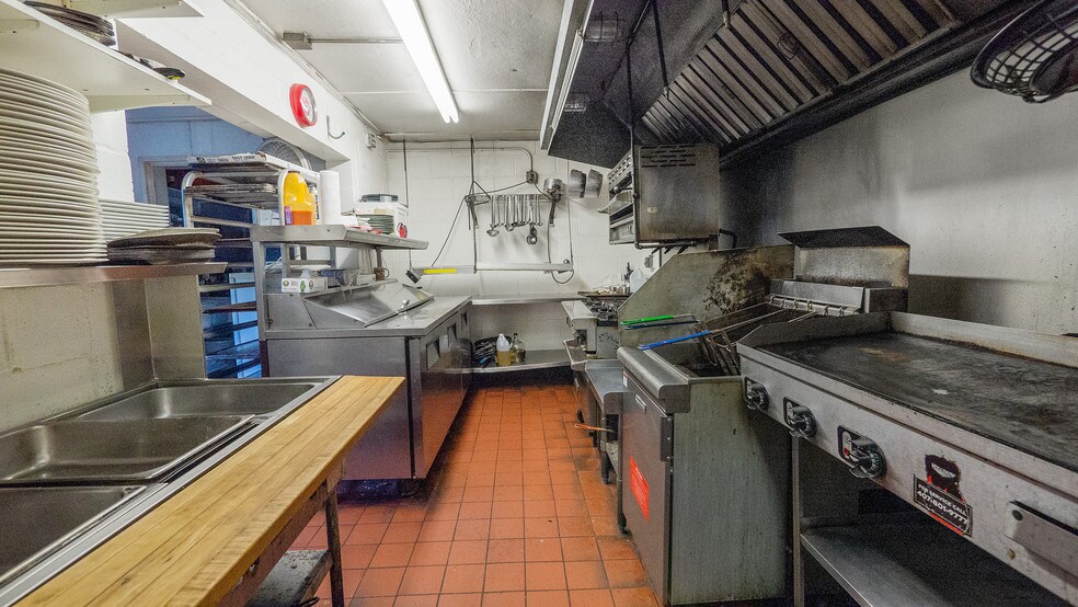 More Photos Of 12500 State Road 33, Groveland Restaurant For Sale