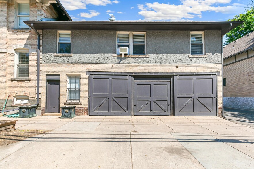 More Photos Of 1400 Detroit St, Denver Apartments For Sale