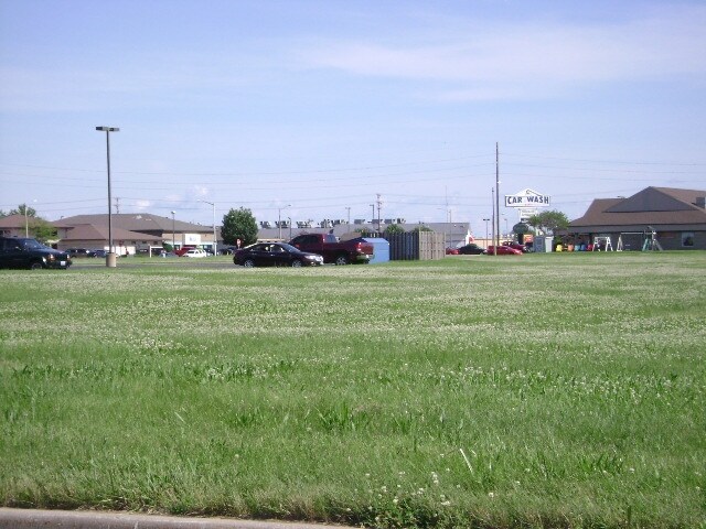 More Photos Of 3130 Wabash Ave, Springfield Land For Sale