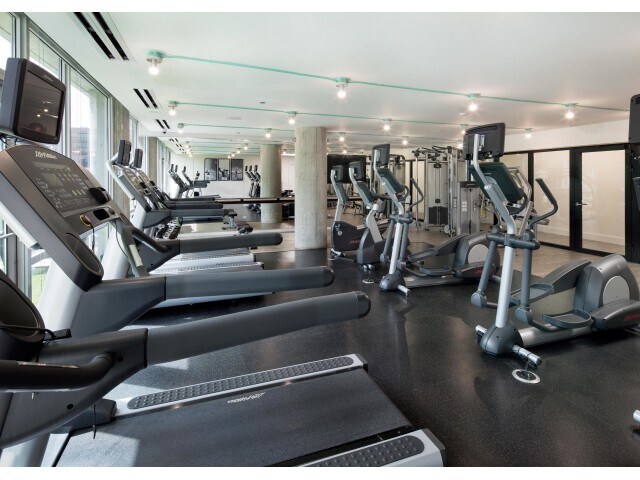 More Photos Of 1401 S State St, Chicago Apartments For Lease