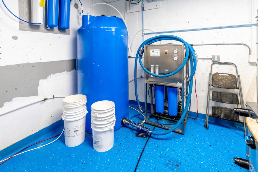 More Photos Of 711 W 8th St, Pueblo Manufacturing For Sale