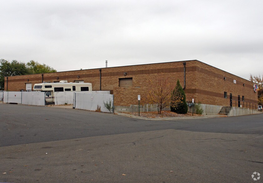 More Photos Of 12200 W 52nd Ave, Wheat Ridge Warehouse For Sale