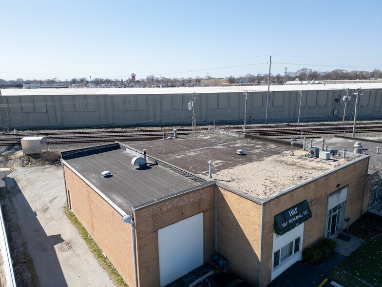 More Photos Of 4135 W 123rd St, Alsip Warehouse For Lease