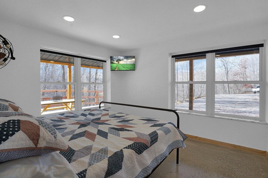 More Photos Of 21360 State Route 327, Laurelville Specialty For Sale